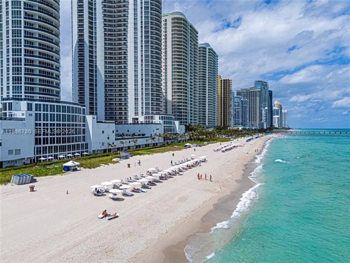 Apartment for rent at 16001 Collins Ave Appt, North Miami Beach, FL 33160