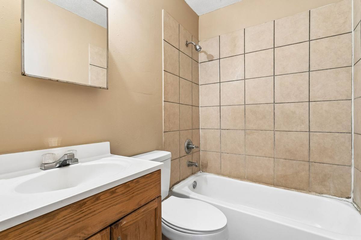 Apartment for rent at 2152 Abundance St, New Orleans, LA 70122