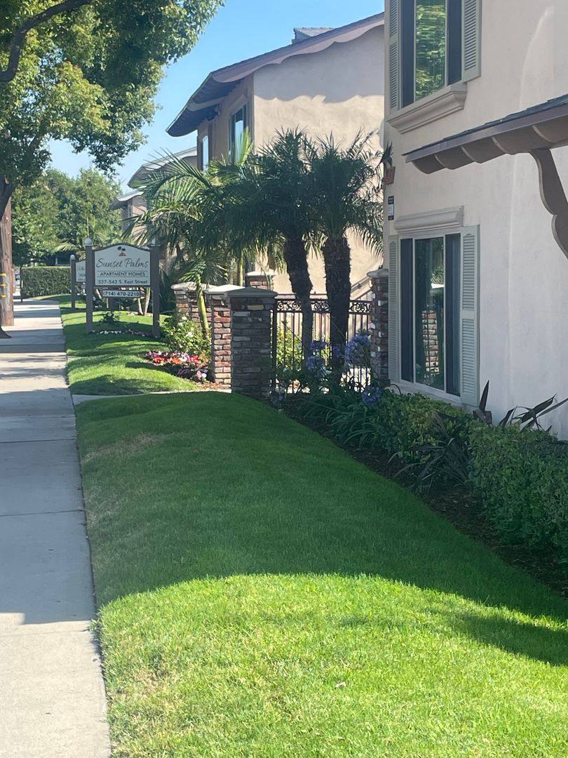 Apartment for rent at 549 & 555 S E St, Anaheim, CA 92805