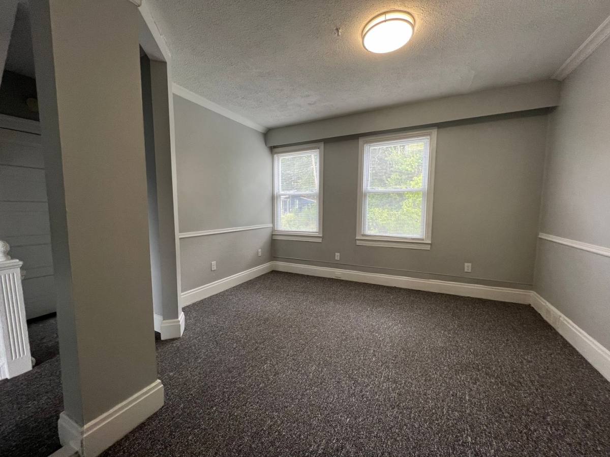 Apartment for rent at 1850 Morningside Ave, Pittsburgh, PA 15206