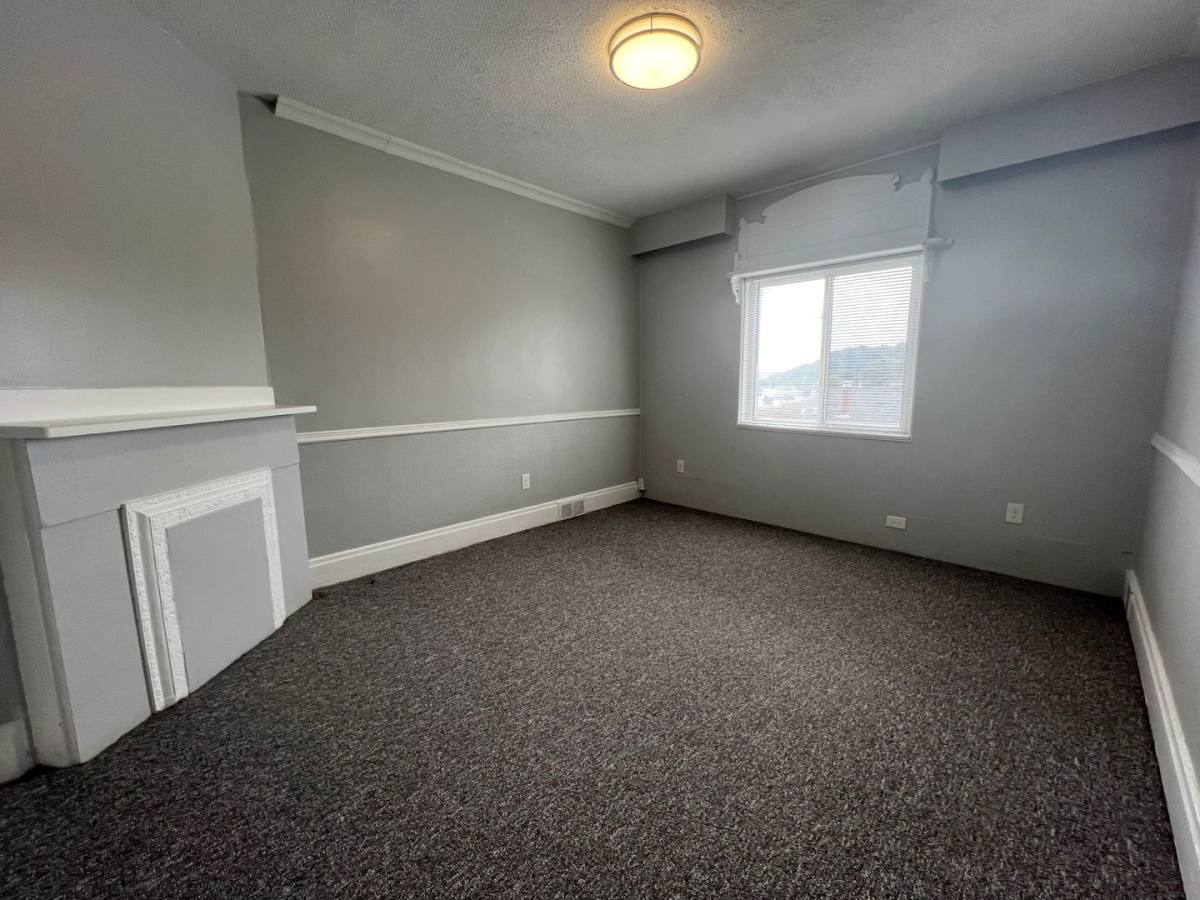 Apartment for rent at 1850 Morningside Ave, Pittsburgh, PA 15206