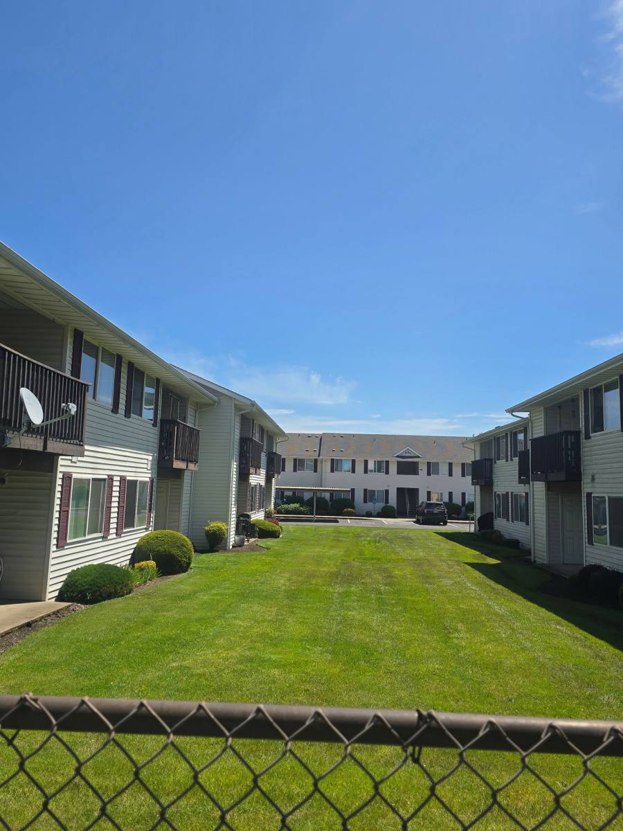 Apartment for rent at 3684 Fisher Rd NE, Salem, OR 97305