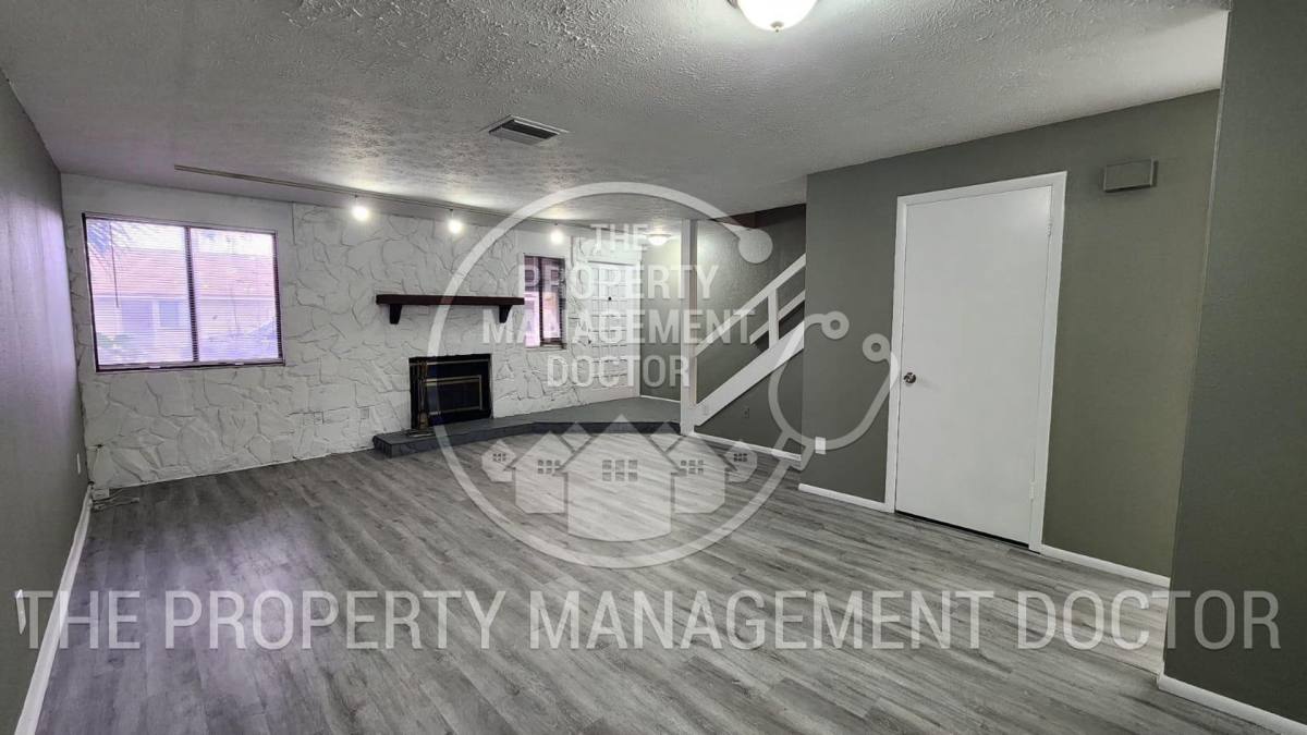 House for rent at 4710 Stonepointe Place, Tampa, FL 33634