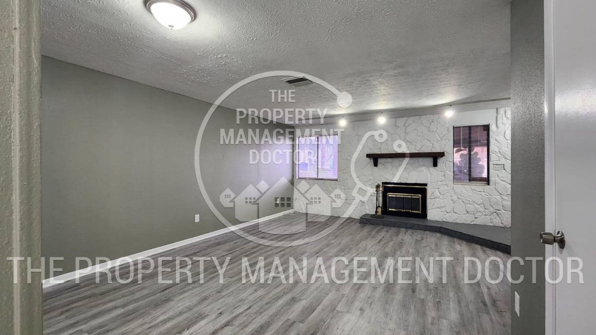 House for rent at 4710 Stonepointe Place, Tampa, FL 33634