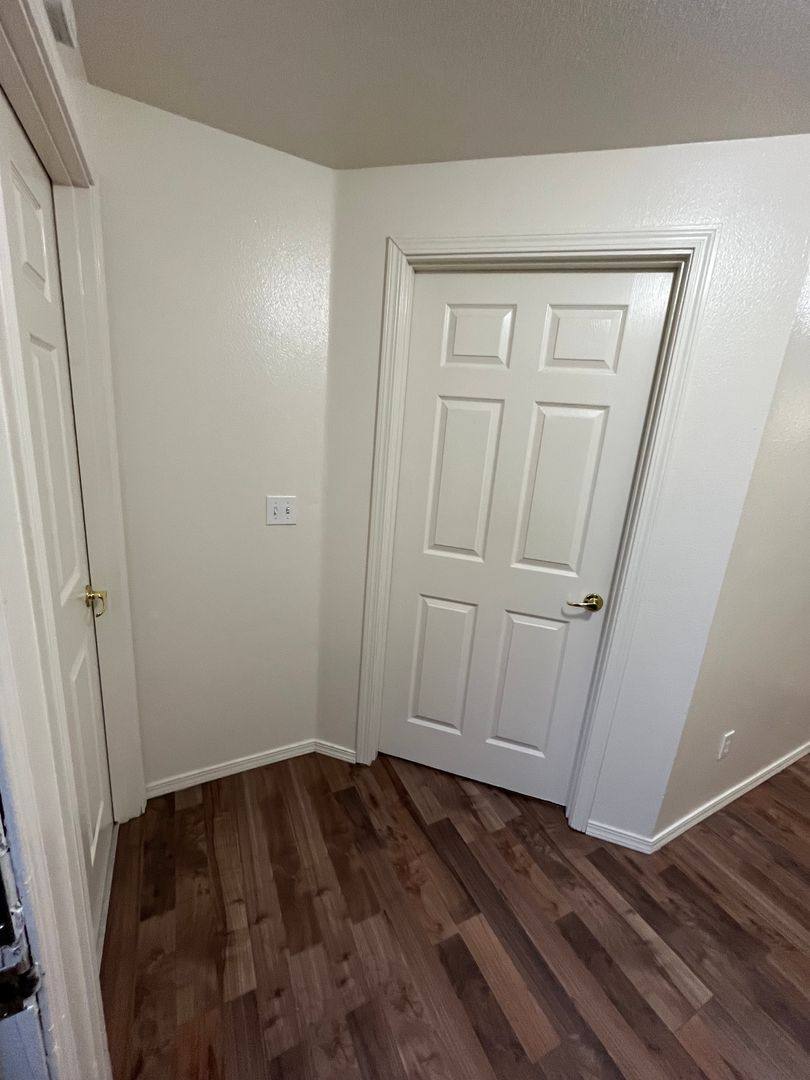 Townhouse for rent at 1301 SE Ellsworth Rd, Vancouver, WA 98664