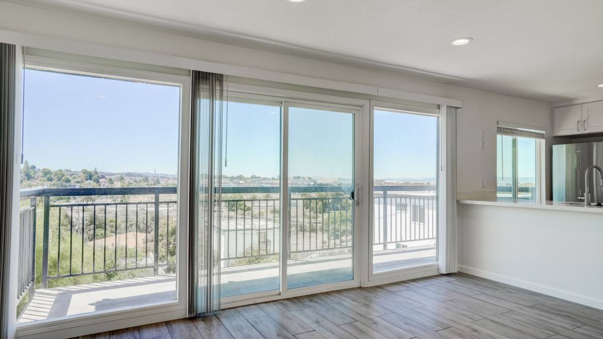 Apartment for rent at 124 Farragut Ave, Vallejo, CA 94590