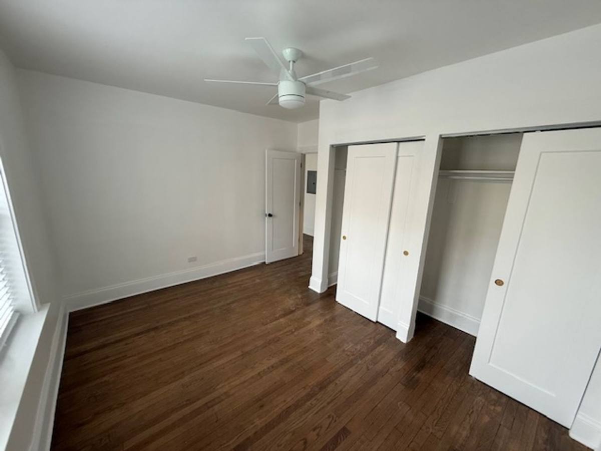 Apartment for rent at 6310 N Artesian, Chicago, IL 60659