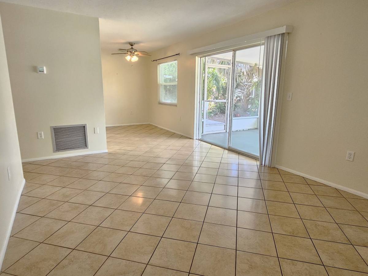 House for rent at 105 Base Ave E, Venice, FL 34285