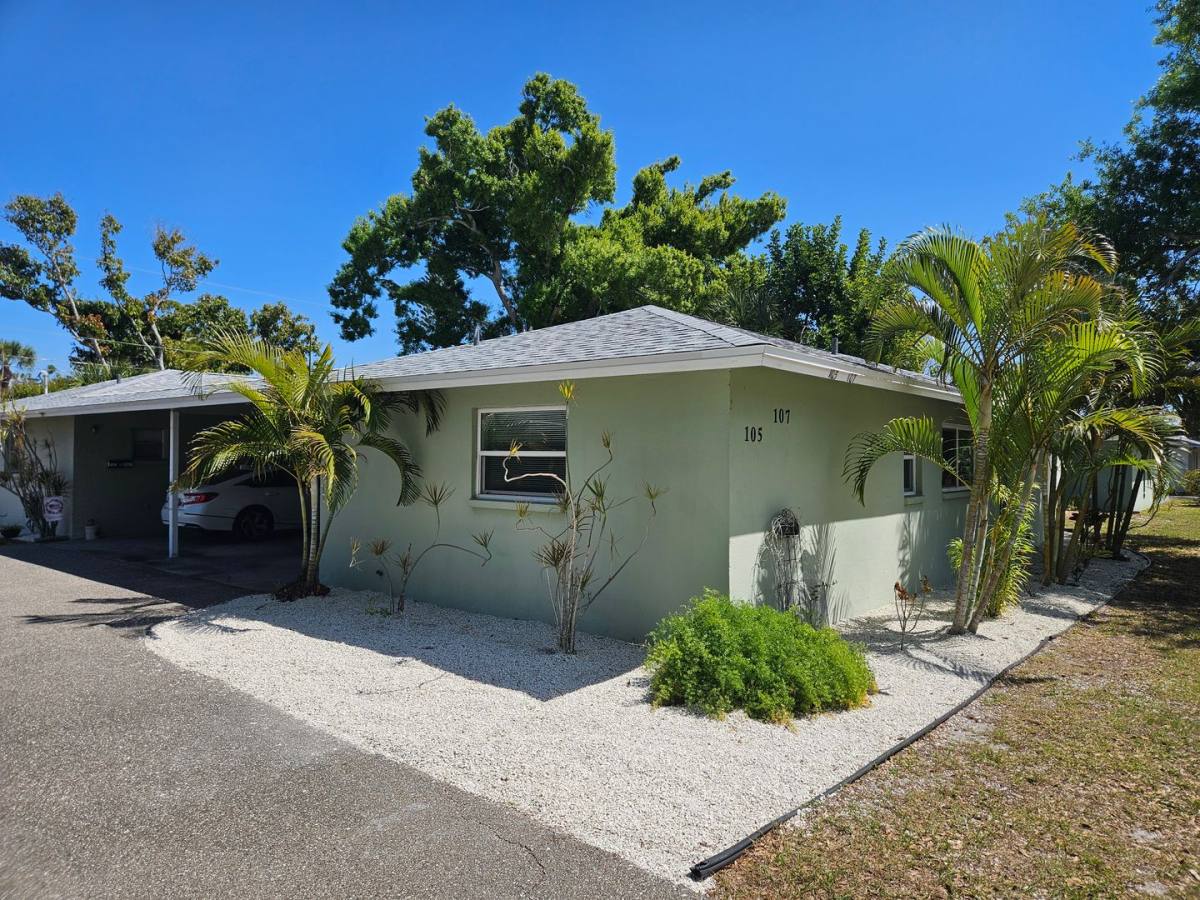House for rent at 105 Base Ave E, Venice, FL 34285
