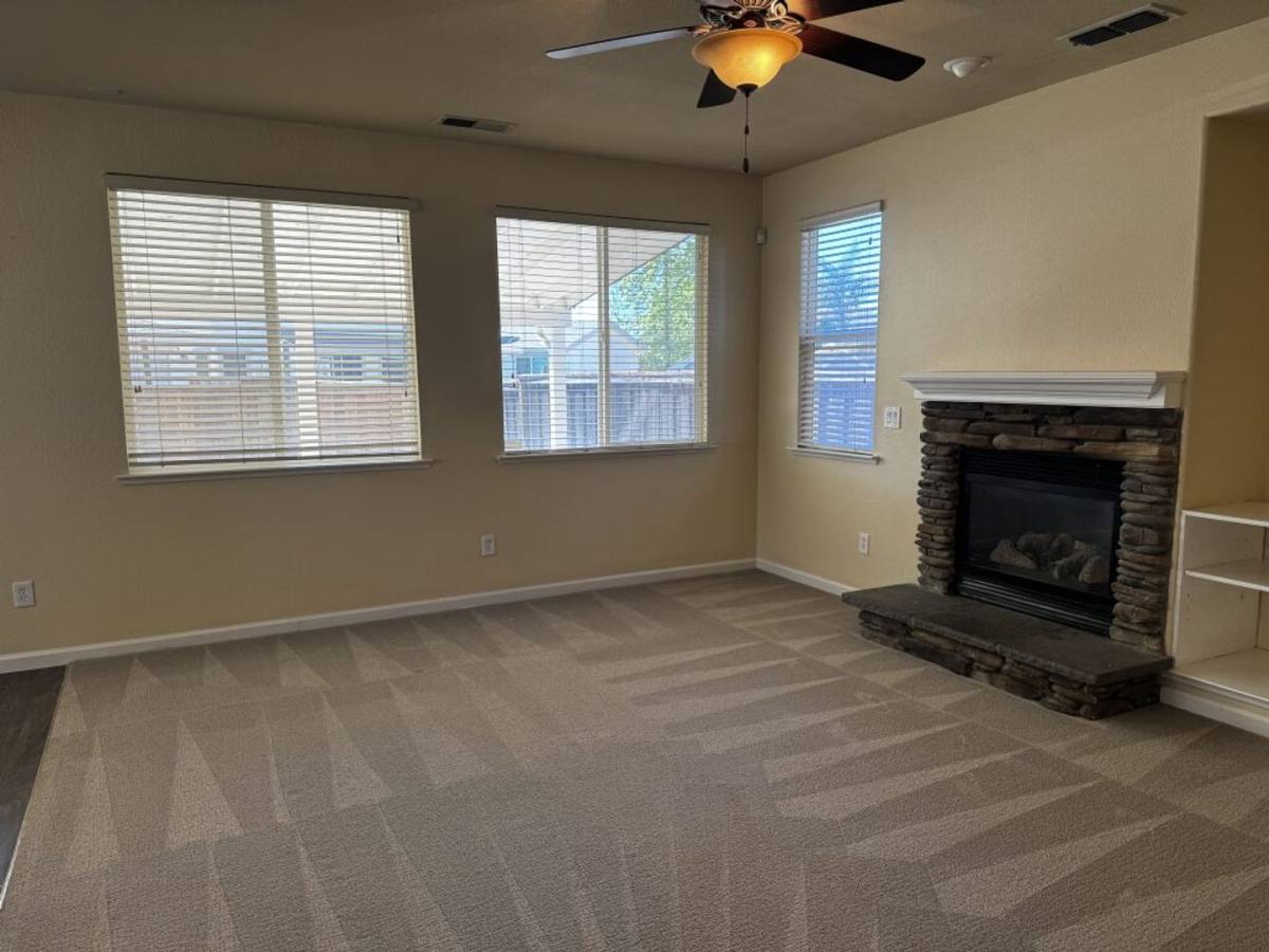House for rent at 1847 Vintage Circle, Oakdale, CA 95361