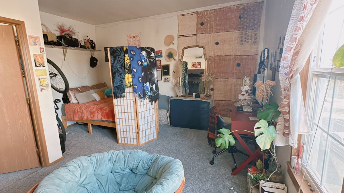 Apartment for rent at 310 E Chestnut St, Bellingham, WA 98225