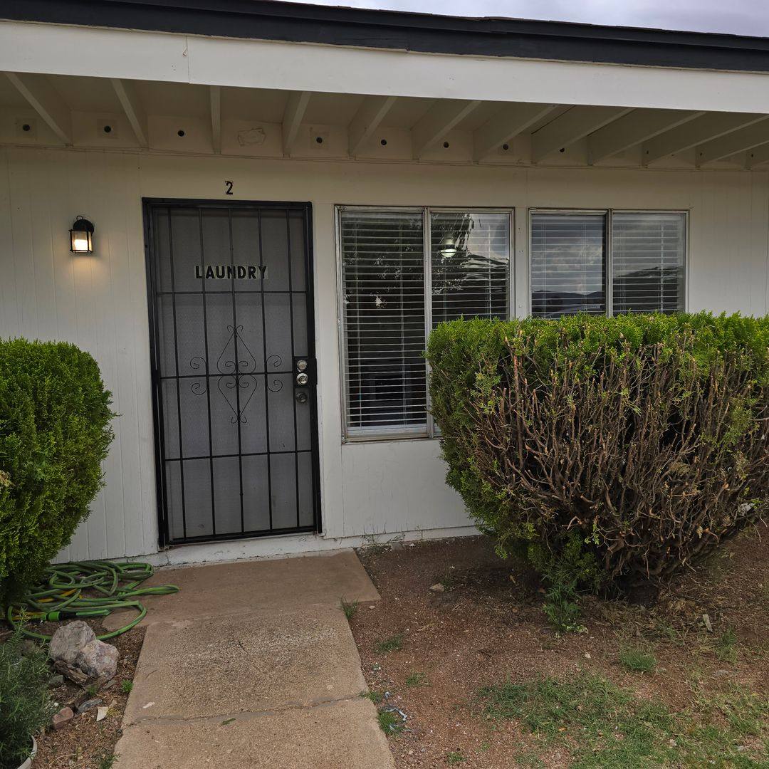 Apartment for rent at 116 N Ford St, Pearce, AZ 85625