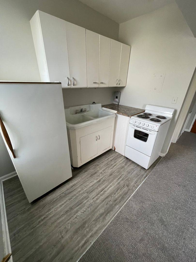 Apartment for rent at 208 S Market St, Delphi, IN 46923