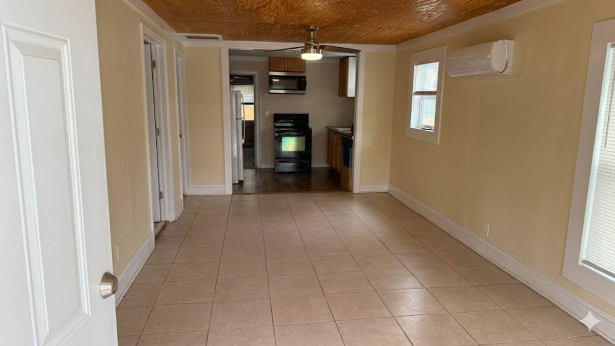 House for rent at 2408 Gordon St, Brunswick, GA 31520