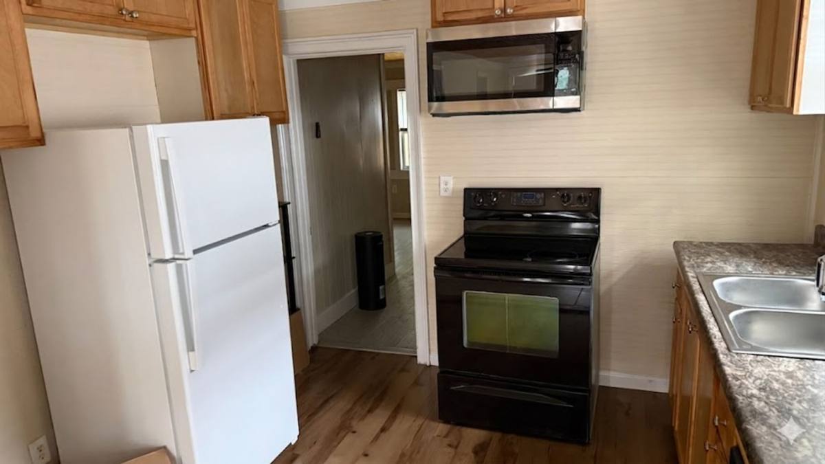 House for rent at 2408 Gordon St, Brunswick, GA 31520