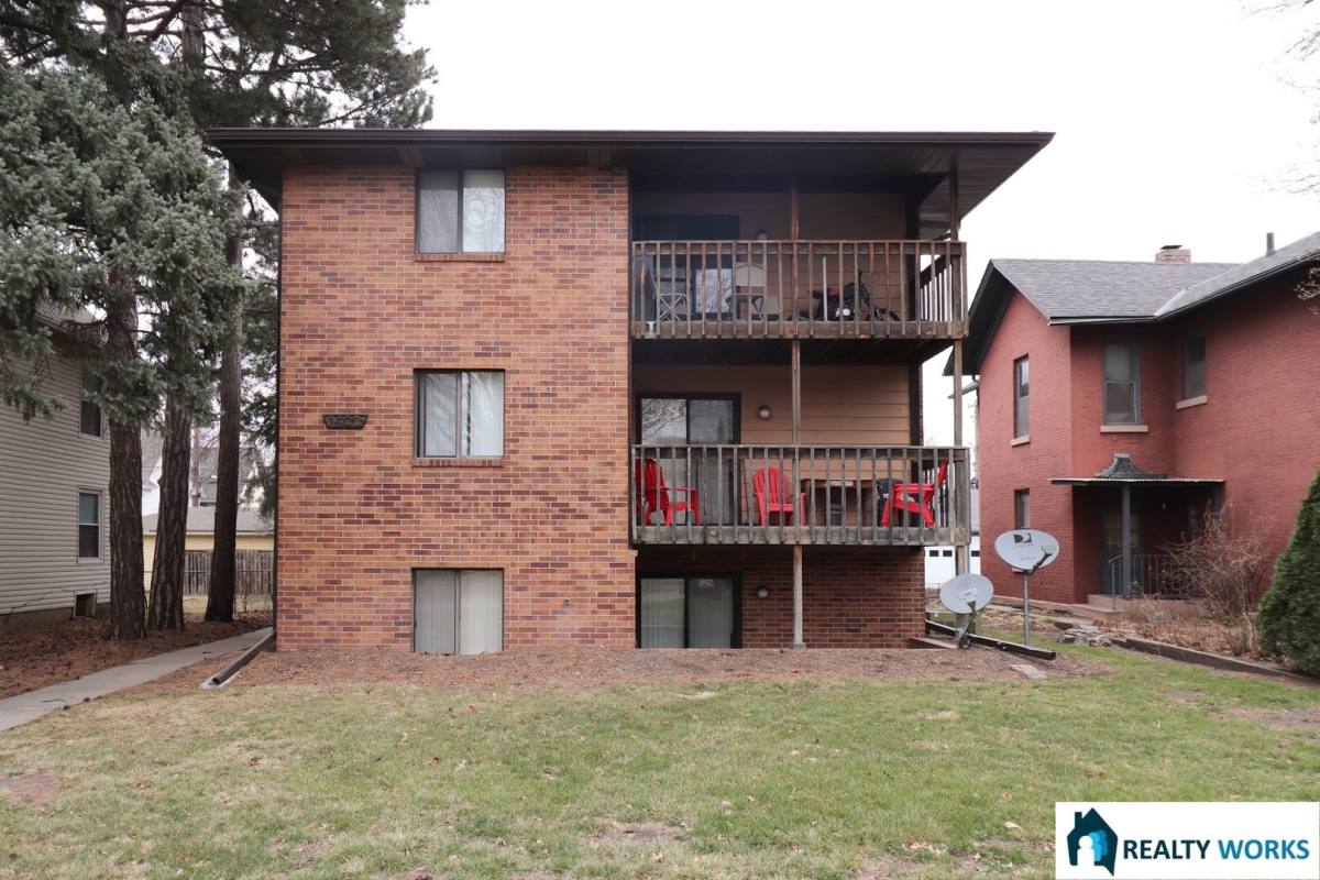 Apartment for rent at 1422 A St, Lincoln, NE 68502