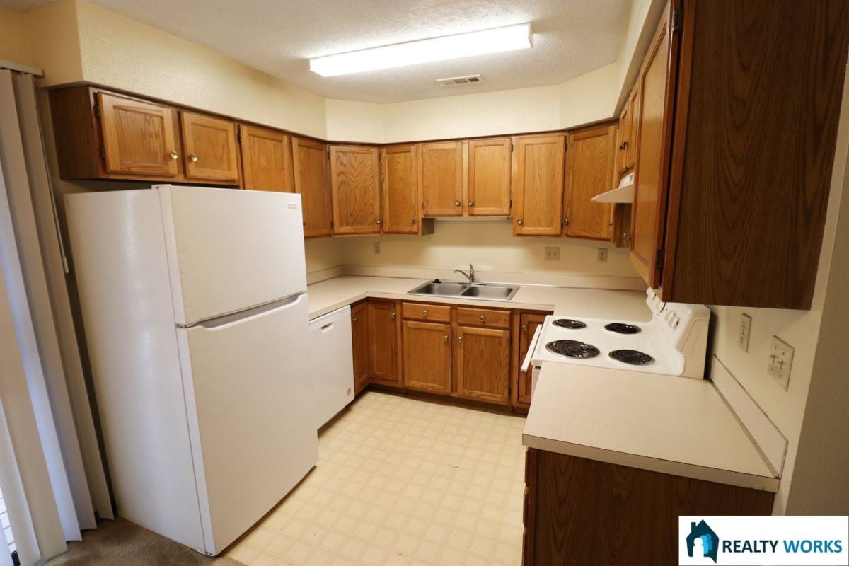 Apartment for rent at 1422 A St, Lincoln, NE 68502