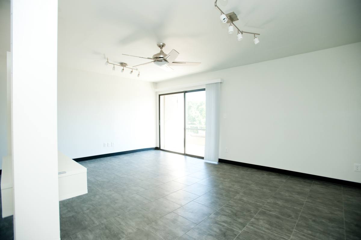 Apartment for rent at 358 Duke Rd, Lexington, KY 40502
