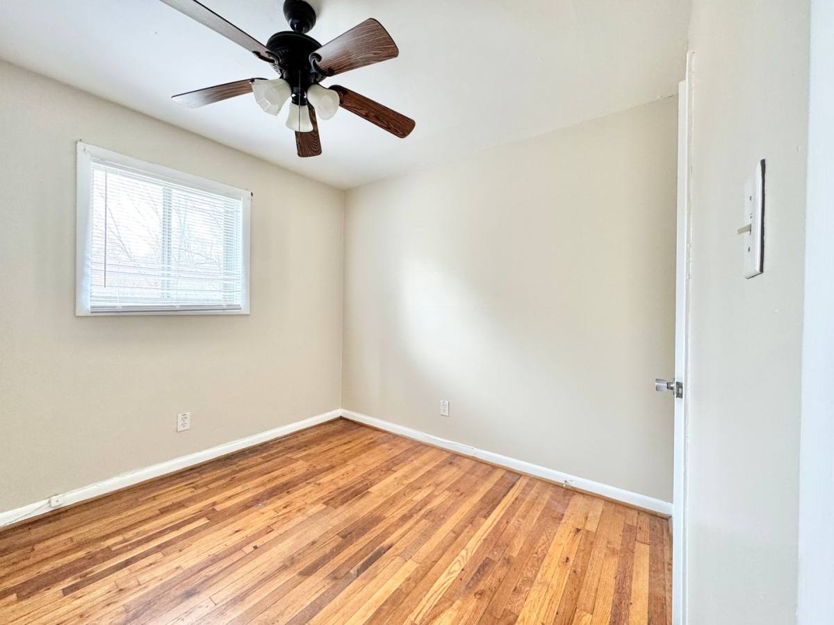 Apartment for rent at 701 S Chapman St #7, Greensboro, NC 27403