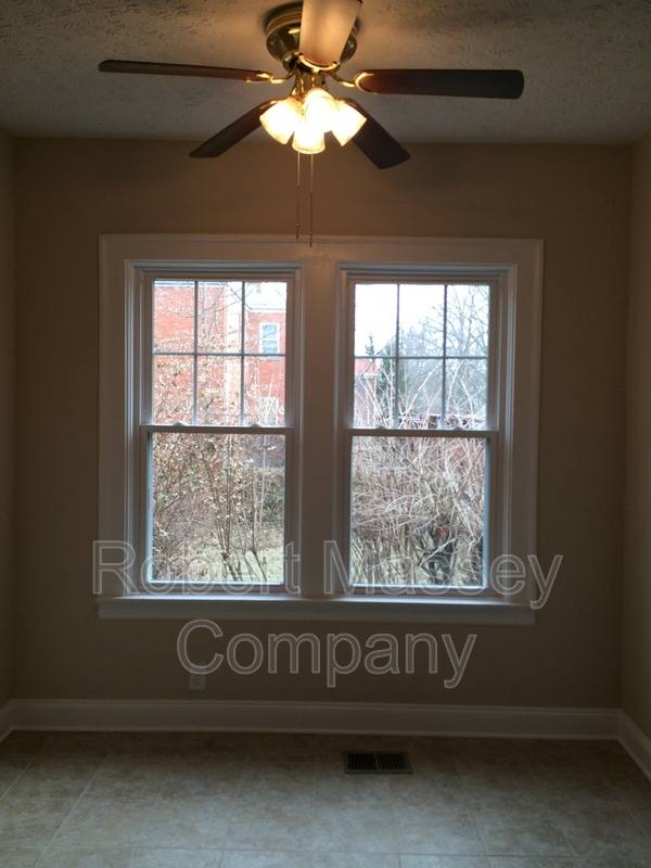 Apartment for rent at 2424 Glenmary Ave #6, Louisville, KY 40204