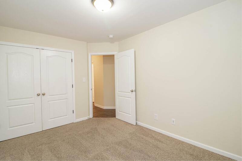 Townhouse for rent at 1718-A Thistlewood Dr, Clarksville, TN 37042