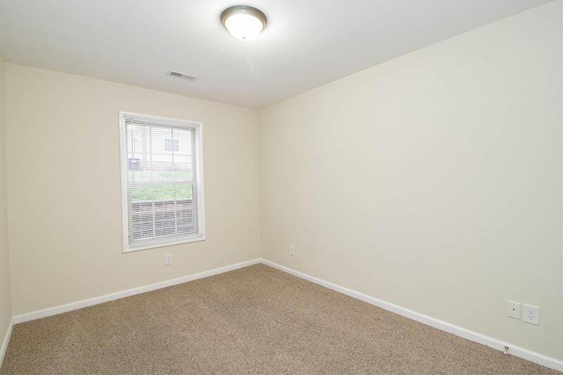 Townhouse for rent at 1718-A Thistlewood Dr, Clarksville, TN 37042