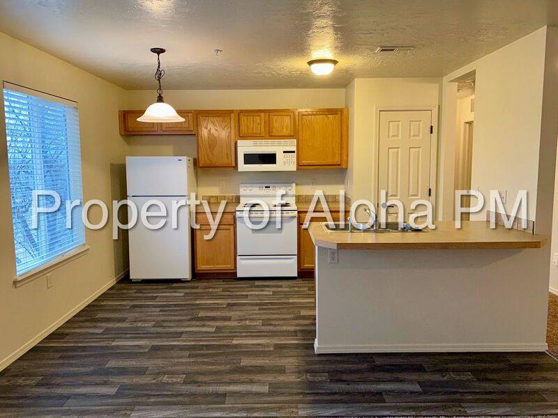 House for rent at 1033 W Pine Ave #3, Meridian, ID 83642