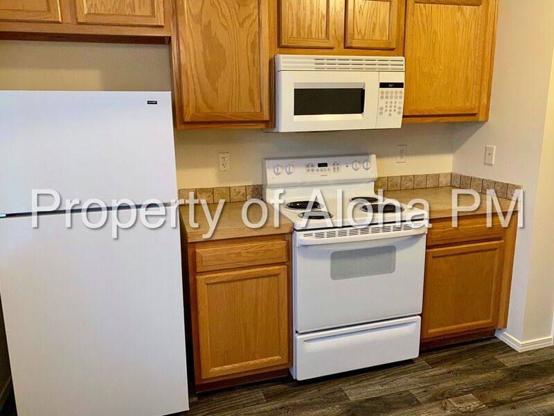 House for rent at 1033 W Pine Ave #3, Meridian, ID 83642