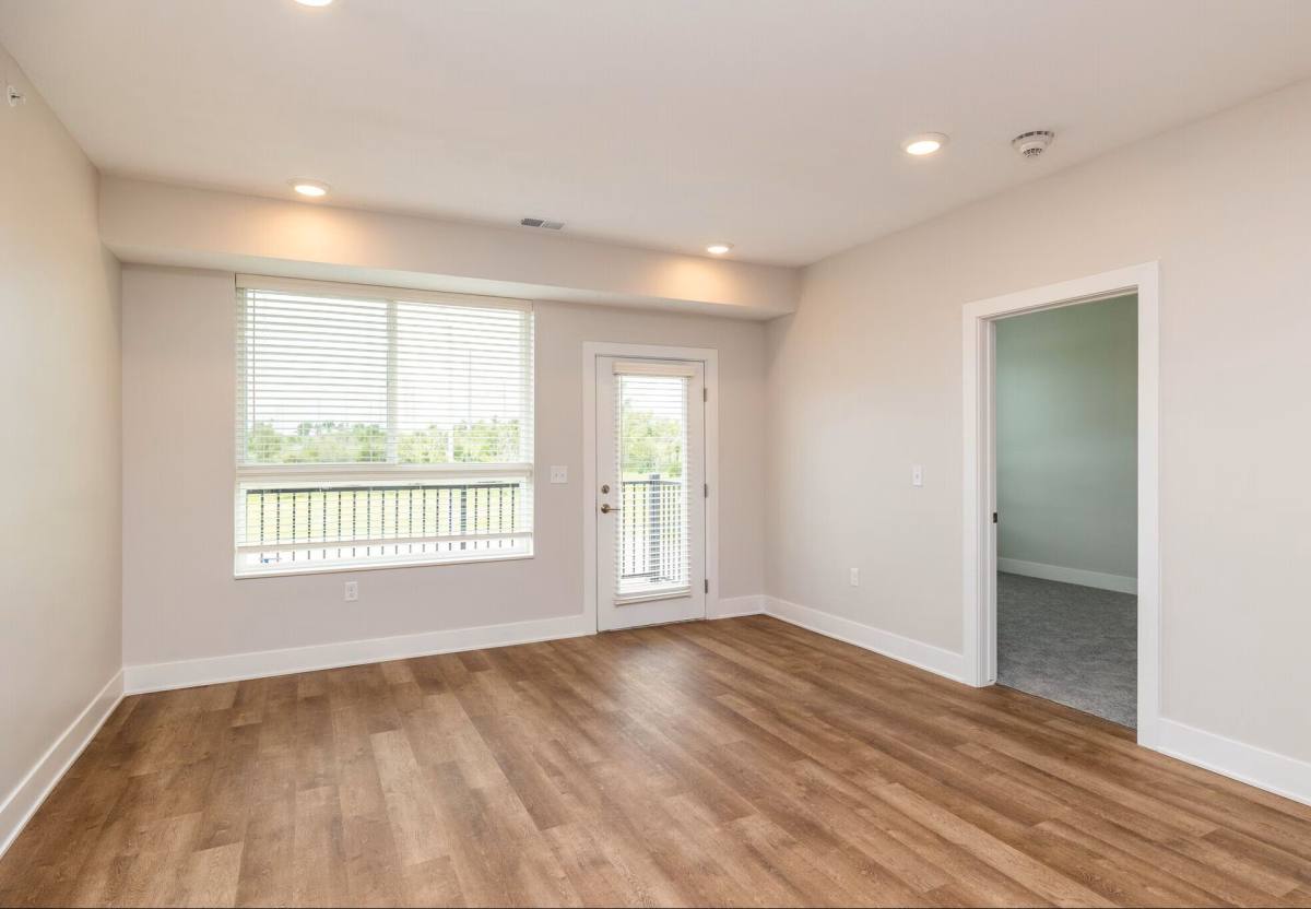 Apartment for rent at 18217 Cary St, Omaha, NE 68136