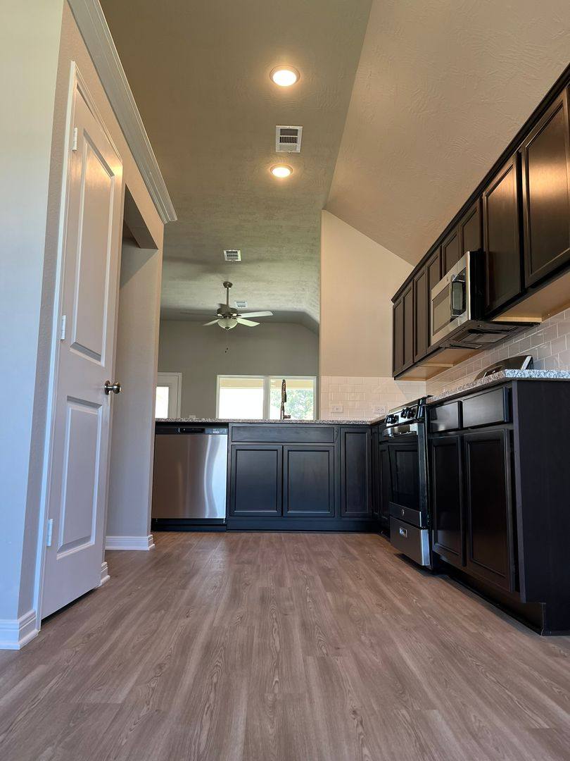 House for rent at 14375 N Summerchase Circle, Willis, TX 77318