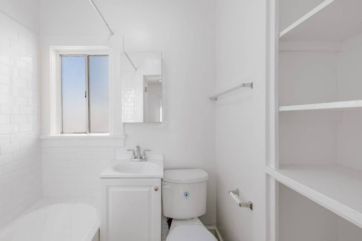 Apartment for rent at 4127-4135 Monroe St, Los Angeles, CA 90029