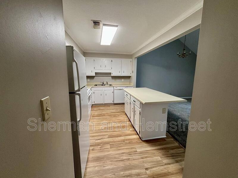 Townhouse for rent at 2139 Holt St, Augusta, GA 30904