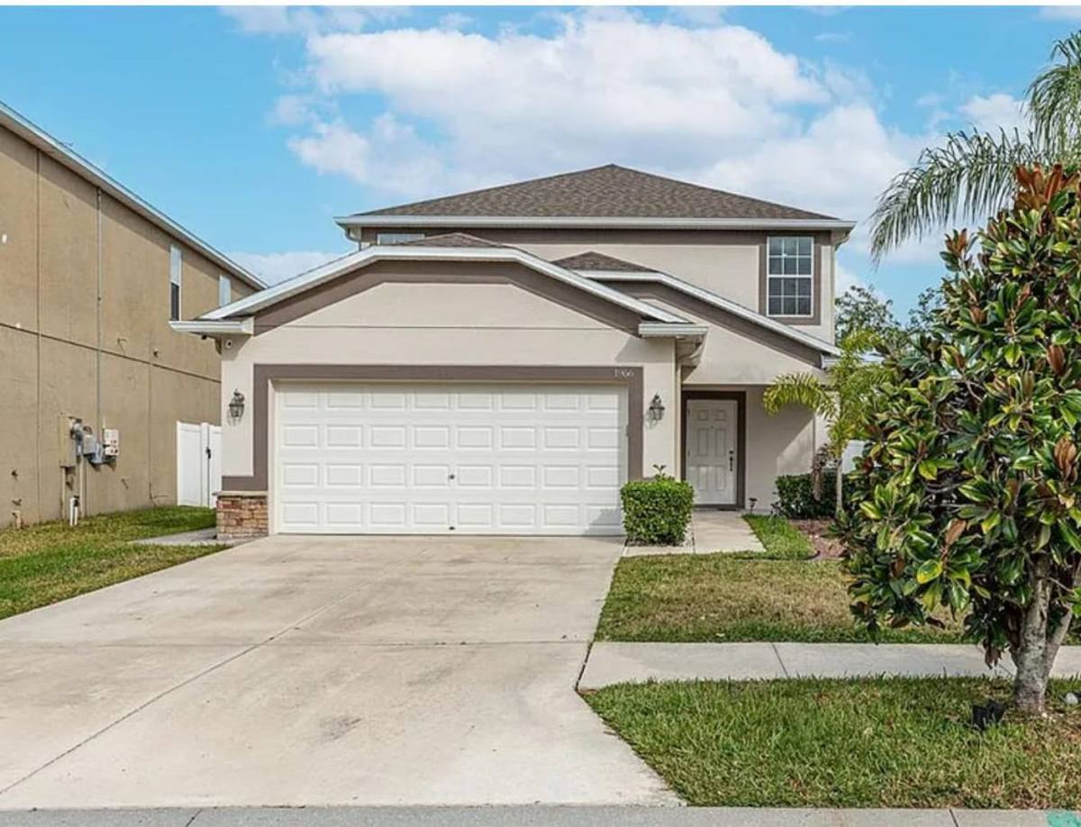 House for rent at 1966 Hawks View Dr, Ruskin, FL 33570
