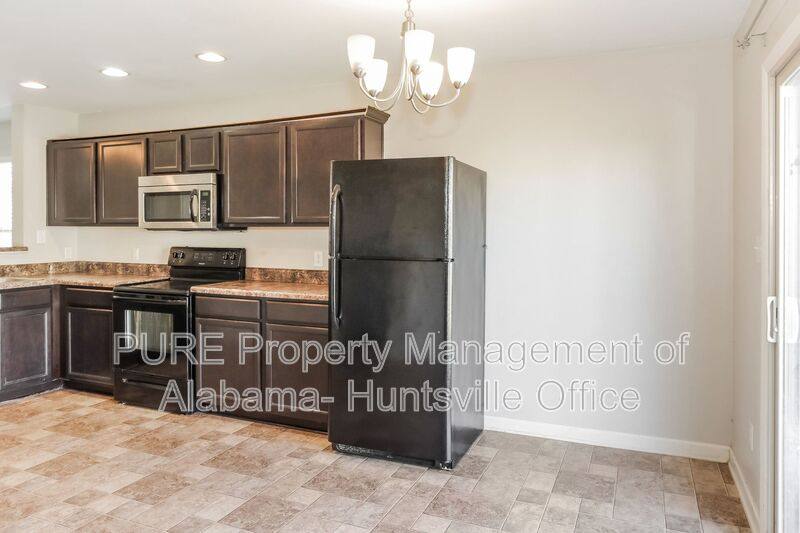 House for rent at 135 Wethersfield Dr, Harvest, AL 35749