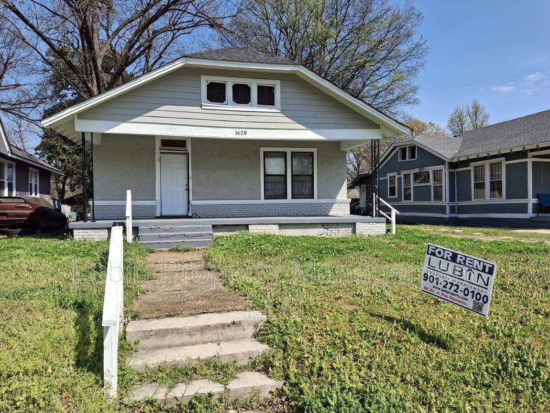 House for rent at 1628 E McLemore Ave, Memphis, TN 38106