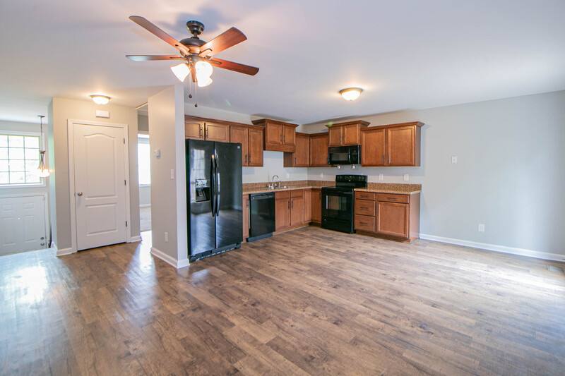 Townhouse for rent at 1718-H Thistlewood Dr, Clarksville, TN 37042
