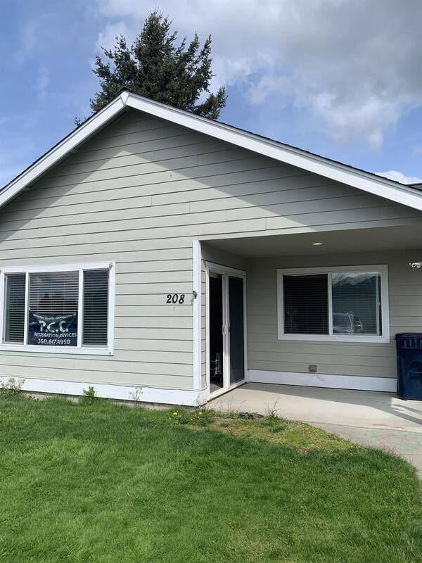 Condo for rent at 208 Noble St #1, Sumas, WA 98295