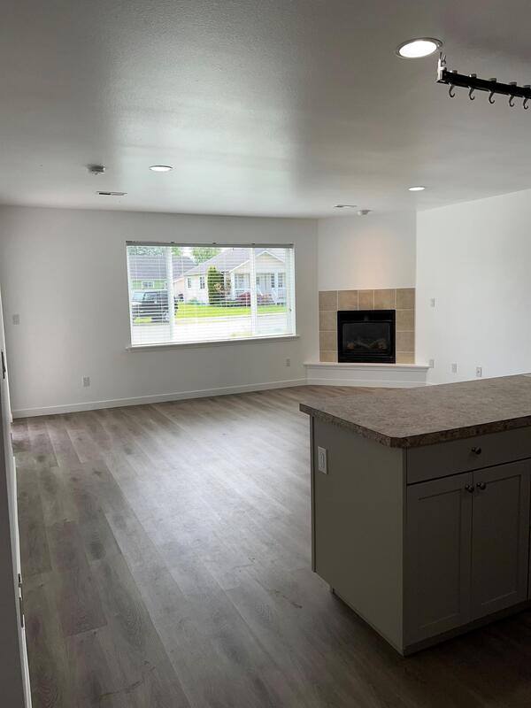 Condo for rent at 208 Noble St #1, Sumas, WA 98295