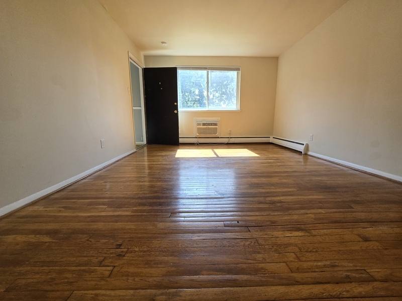 Apartment for rent at 3212 Ellwood Ave #A, Richmond, VA 23221