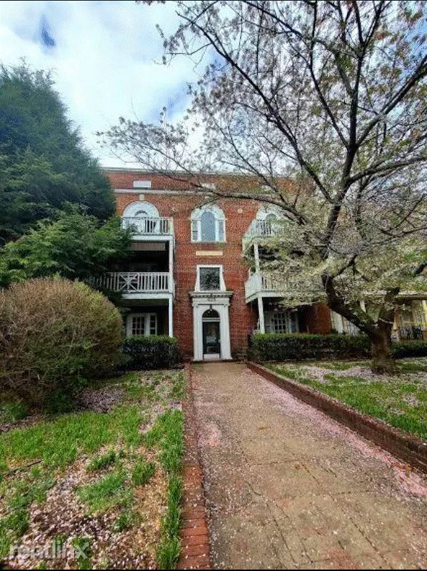 Apartment for rent at 608 N Arthur Ashe Blvd #11, Richmond, VA 23220
