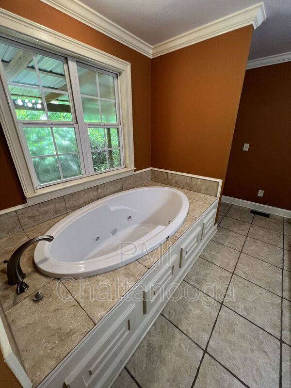 House for rent at 191 Dad Taylor Dr, Rock Spring, GA 30739