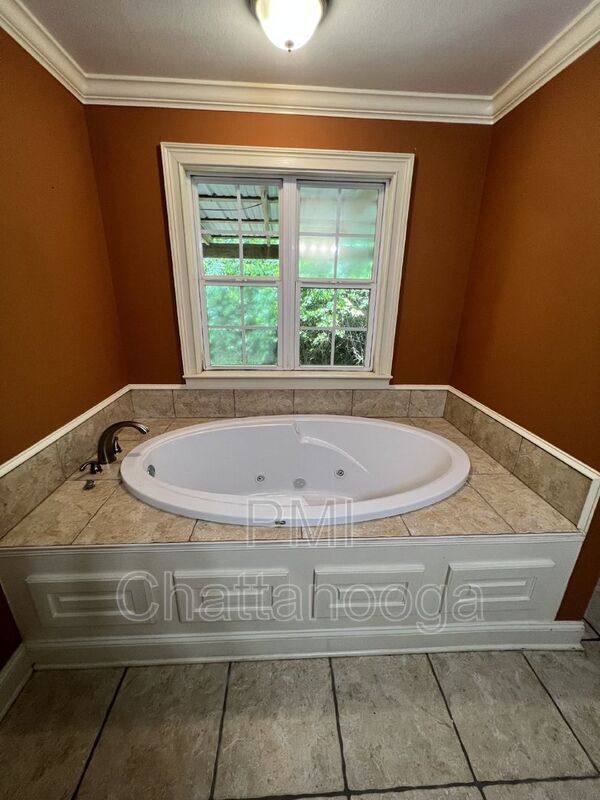House for rent at 191 Dad Taylor Dr, Rock Spring, GA 30739
