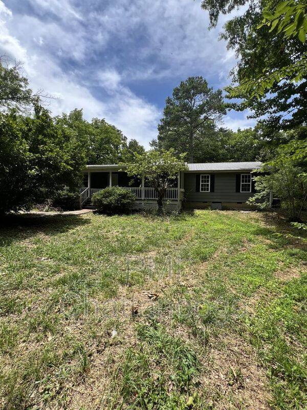House for rent at 191 Dad Taylor Dr, Rock Spring, GA 30739