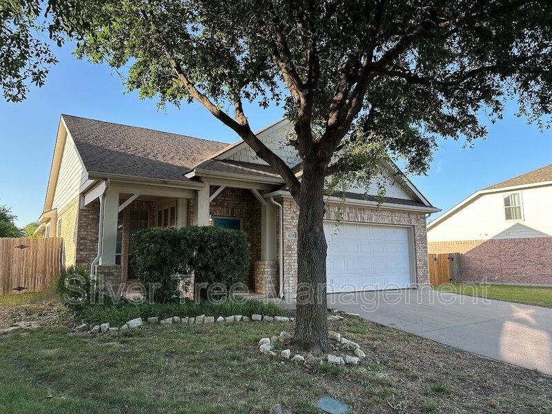 House for rent at 420 Donagon Court, Haslet, TX 76052