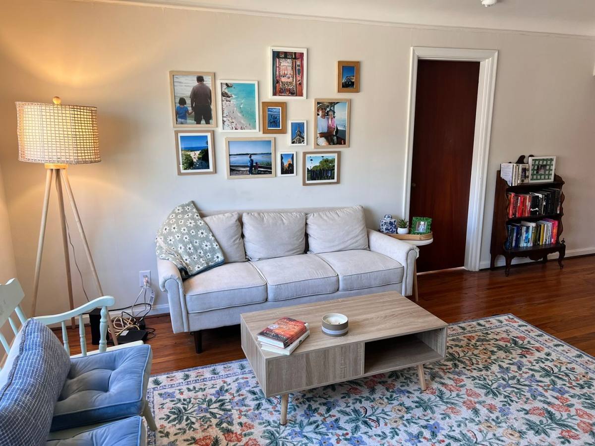 Apartment for rent at 2860 Observatory Ave, Cincinnati, OH 45208