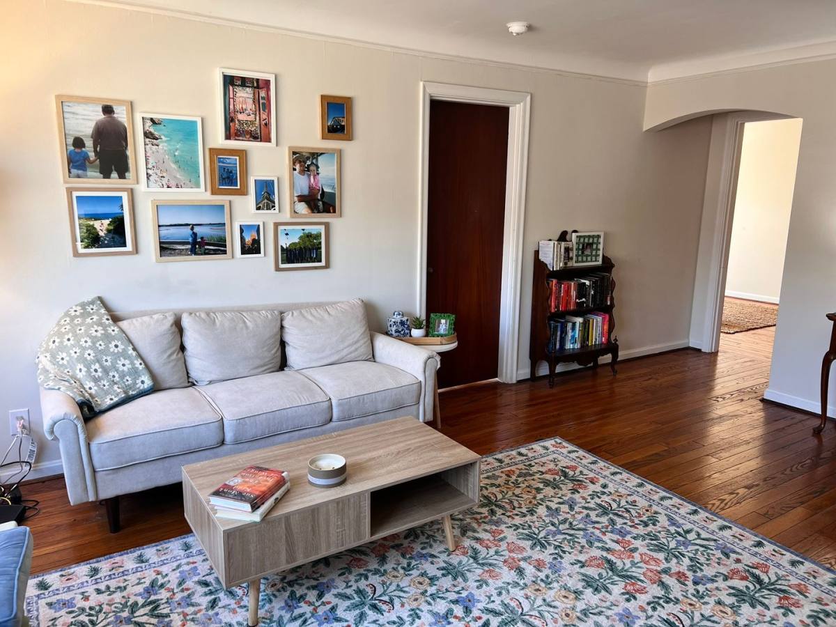 Apartment for rent at 2860 Observatory Ave, Cincinnati, OH 45208