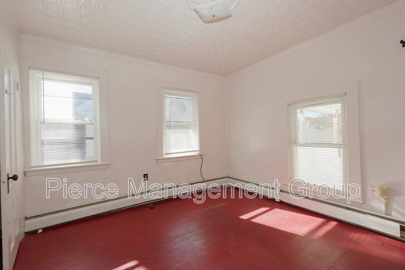 Apartment for rent at 120 Elm #3, Keene, NH 03431