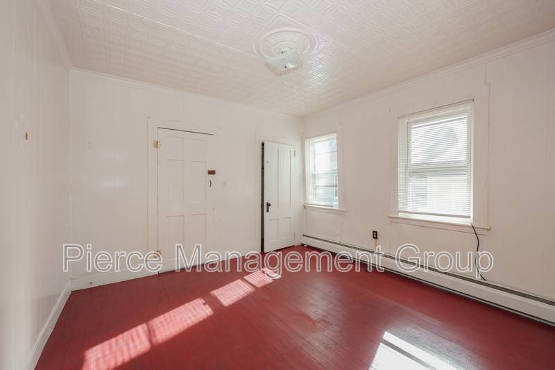 Apartment for rent at 120 Elm #3, Keene, NH 03431