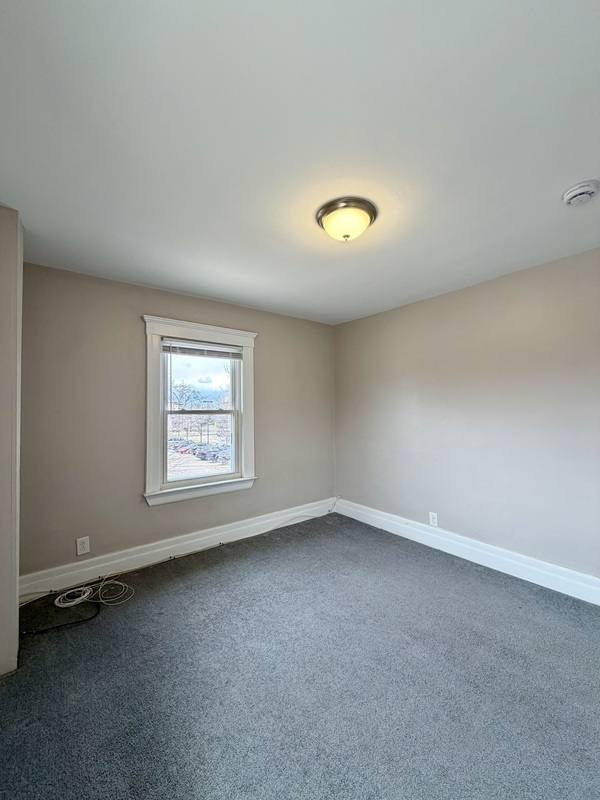Apartment for rent at 82 Poplar St #2, Wyandotte, MI 48192