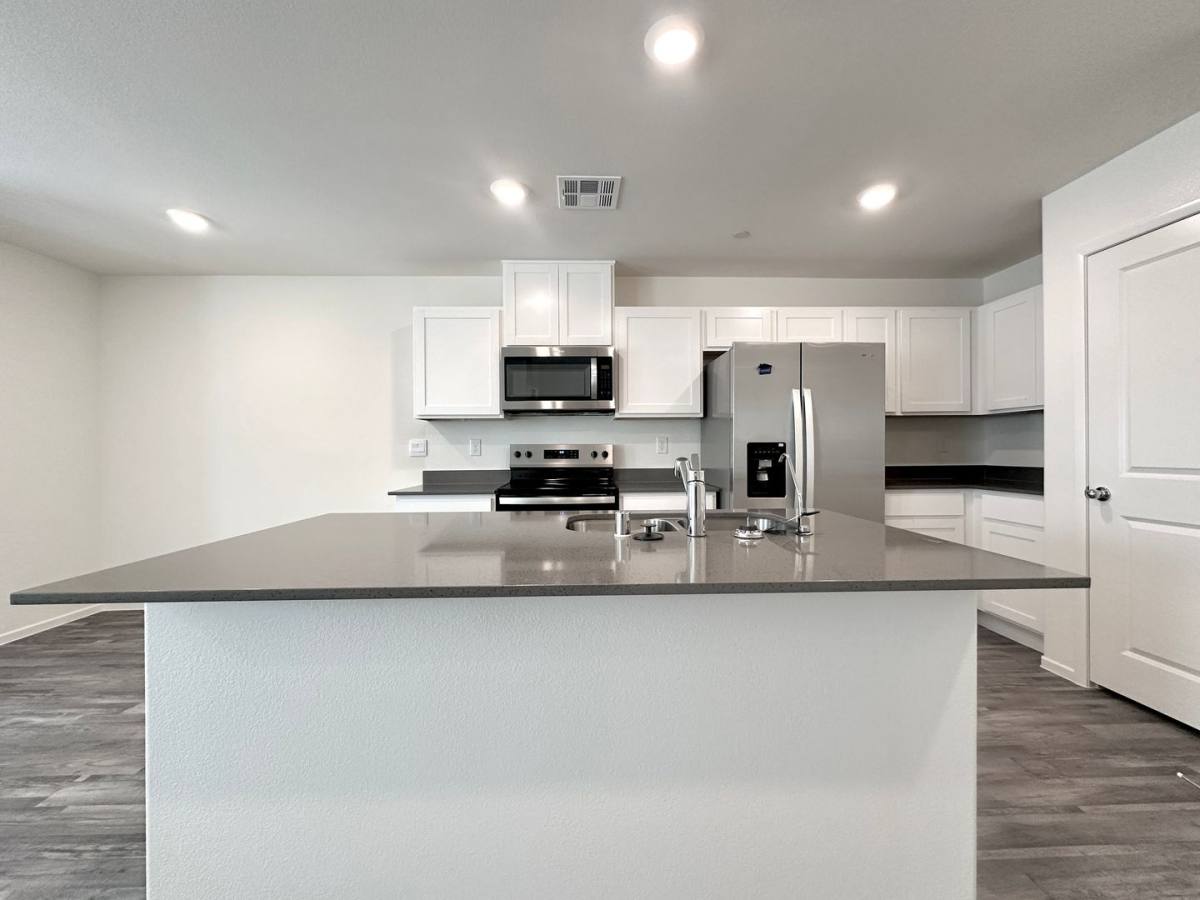 Townhouse for rent at 4921 Hunter Mesa Ave, Las Vegas, NV 89139